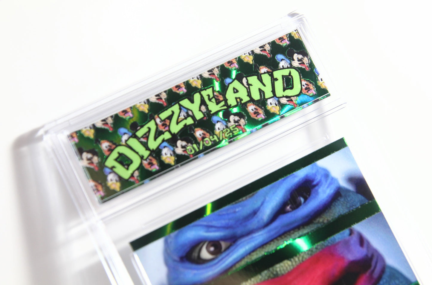 Crew Close Up - 1/1 - Green Ooze Holo